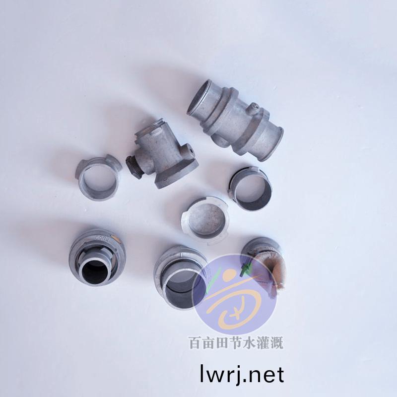 大(da)田(tian)噴灌(guan)配(pei)件
