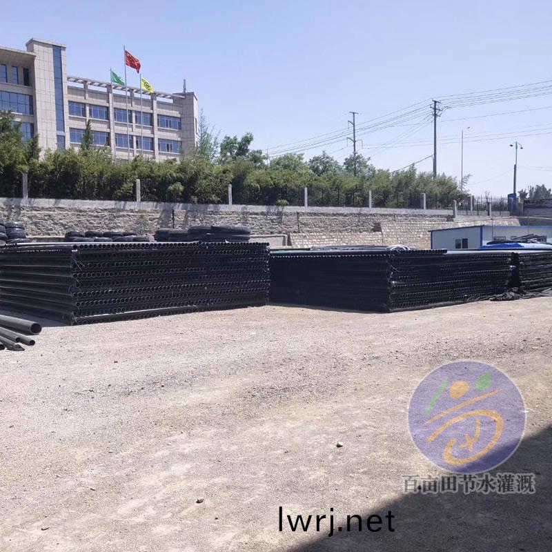 PE直筦存放區(qū)